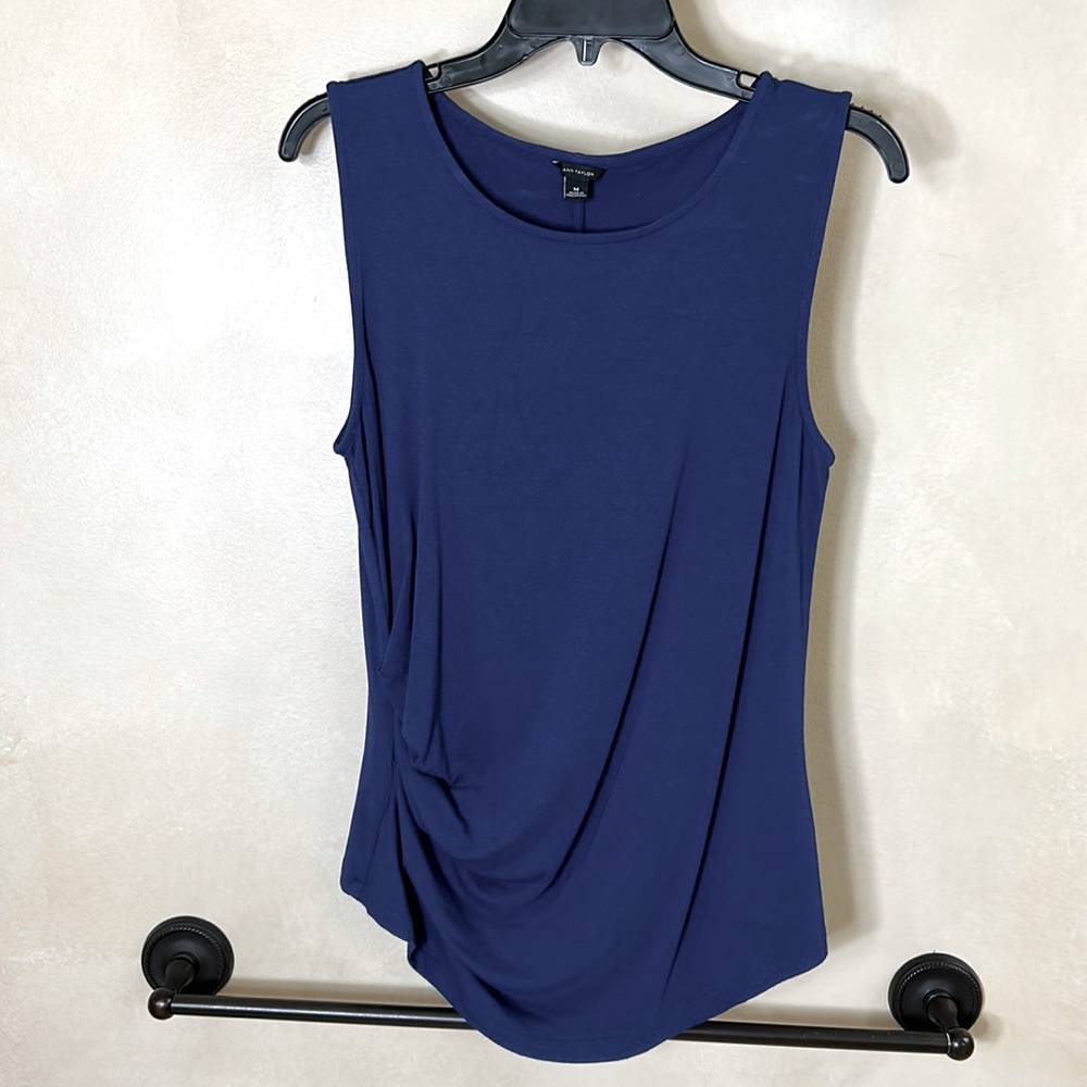 Ann Taylor Navy Ruched Top. Size M
